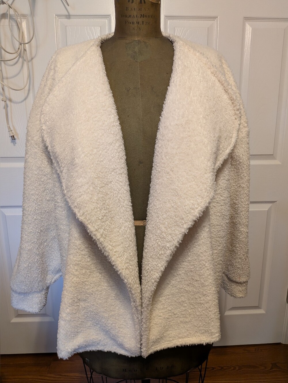 Express Cream Teddy Bouclé Open-Front Jacket Coat Sweater